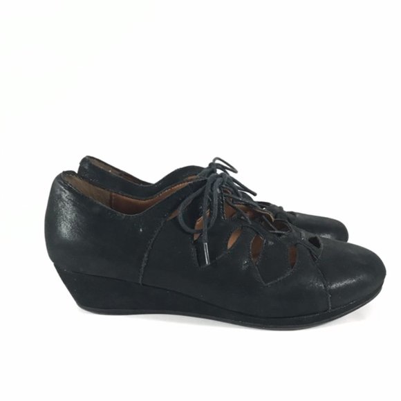 Gentle Souls Lace Up Nubuck Low Wedge Size 6 - Picture 4 of 8